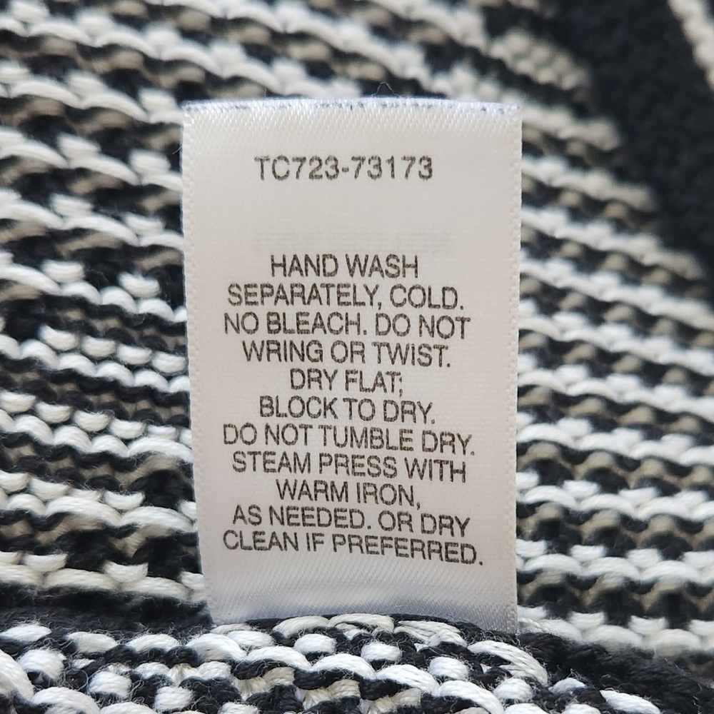 Pendleton Patterned Black-White Open Front Cardig… - image 5